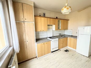 Kuchyně - Prodej bytu 3+1 v osobním vlastnictví 78 m², Praha 10 - Strašnice