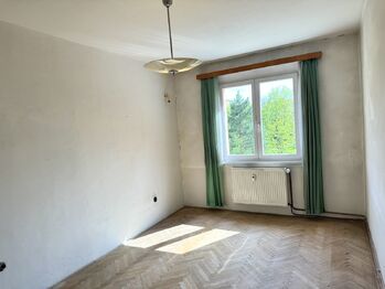 Ložnice 2 - Prodej bytu 3+1 v osobním vlastnictví 78 m², Praha 10 - Strašnice