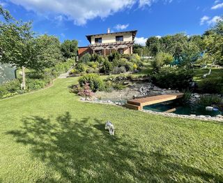 Prodej domu 320 m², Točník