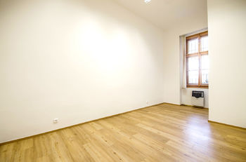Ložnice - Prodej bytu 2+kk v osobním vlastnictví 42 m², Praha 7 - Bubeneč