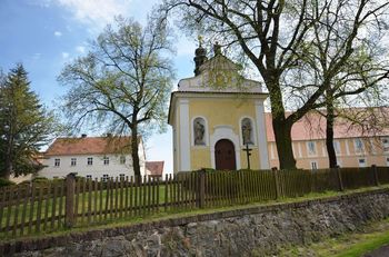 Prodej pozemku 3025 m², Dobrovíz