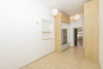 Pronájem bytu 3+kk v osobním vlastnictví 71 m², Praha 5 - Smíchov