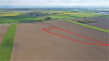Prodej pozemku 23815 m², Litovel