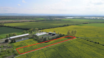 Prodej pozemku 33331 m², Litovel