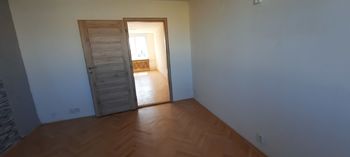 Prodej bytu 2+1 v osobním vlastnictví, Praha 10 - Vršovice