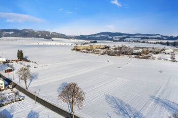 Prodej pozemku 1217 m², Štíty