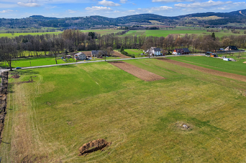 Prodej pozemku 1217 m², Štíty