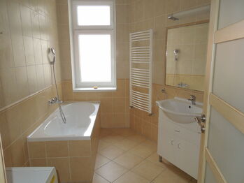 Pronájem bytu 3+1 v osobním vlastnictví 90 m², Litvínov