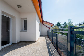 Prodej bytu 4+kk v osobním vlastnictví 103 m², Praha 9 - Dolní Počernice