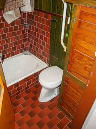 Koupelna s WC - Pronájem bytu 2+1 v osobním vlastnictví 80 m², Strakonice