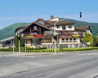 Prodej hotelu 4367 m², Rožnov pod Radhoštěm