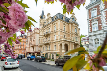 Prodej bytu 3+1 v osobním vlastnictví 104 m², Karlovy Vary