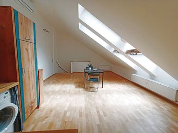 Pronájem bytu 1+kk v osobním vlastnictví 59 m², Praha 8 - Libeň