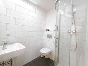 Pronájem bytu 1+kk v osobním vlastnictví 59 m², Praha 8 - Libeň