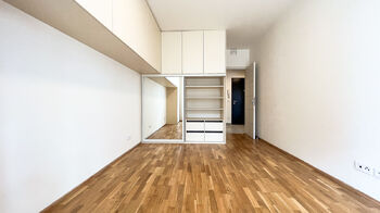 Pronájem bytu 2+kk v osobním vlastnictví 56 m², Praha 4 - Modřany