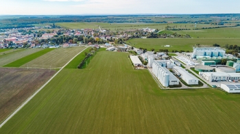 Prodej pozemku 14294 m², Hrotovice