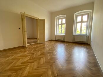 Pronájem bytu 2+1 v osobním vlastnictví 78 m², Plzeň