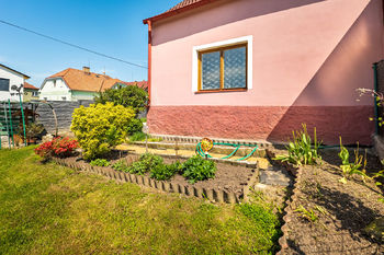 Prodej zemědělského objektu 100 m², Borovany