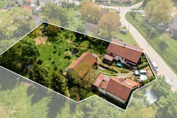 Prodej domu 228 m², Neveklov