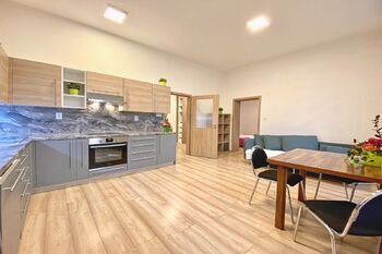 Pronájem bytu 2+kk v osobním vlastnictví 49 m², Brno