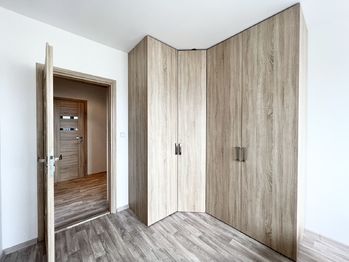 ložnice 2 - Pronájem bytu 3+1 v osobním vlastnictví 60 m², Jablonec nad Nisou