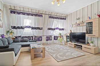 obývací pokoj 1 - Prodej domu 560 m², Světec