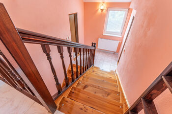 Prodej domu 150 m², Kněževes