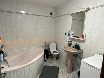 Pronájem bytu 1+1 v osobním vlastnictví 50 m², Bor