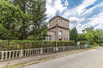 Vila na prodej Praha 4 - Spořilov - Prodej domu 210 m², Praha 4 - Záběhlice