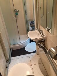 Pronájem bytu 1+kk v osobním vlastnictví 20 m², Praha 9 - Hloubětín