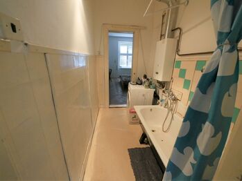 Pronájem bytu 1+1 v osobním vlastnictví 50 m², Praha 8 - Libeň