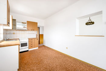 KUCHYNĚ - Prodej bytu 3+1 v osobním vlastnictví 88 m², Turovec