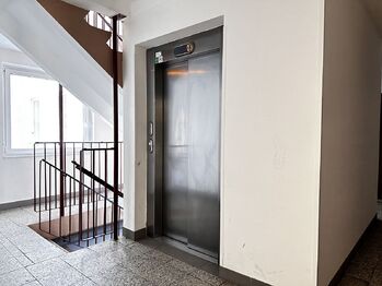 Prodej bytu 2+kk v osobním vlastnictví 45 m², Praha 5 - Stodůlky