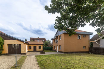 Prodej domu 210 m², Praha 4 - Záběhlice