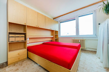 Prodej bytu 3+1 v osobním vlastnictví 76 m², Praha 5 - Stodůlky
