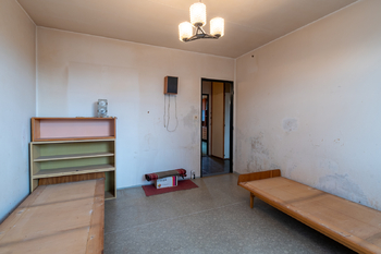 Pokoj 2 - Prodej bytu 3+1 v osobním vlastnictví 68 m², Praha 8 - Střížkov