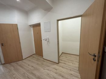 Prodej bytu 3+kk v osobním vlastnictví 81 m², Slavkov u Brna