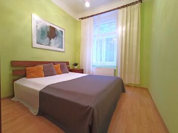 Pronájem bytu 2+kk v osobním vlastnictví 39 m², Praha 2 - Nusle