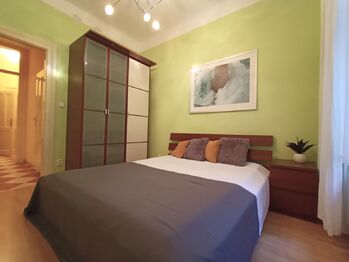 Pronájem bytu 2+kk v osobním vlastnictví 39 m², Praha 2 - Nusle