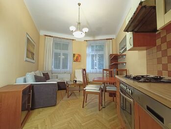 Pronájem bytu 2+kk v osobním vlastnictví 39 m², Praha 2 - Nusle