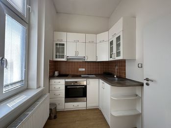 Prodej nájemního domu 150 m², Praha 8 - Karlín