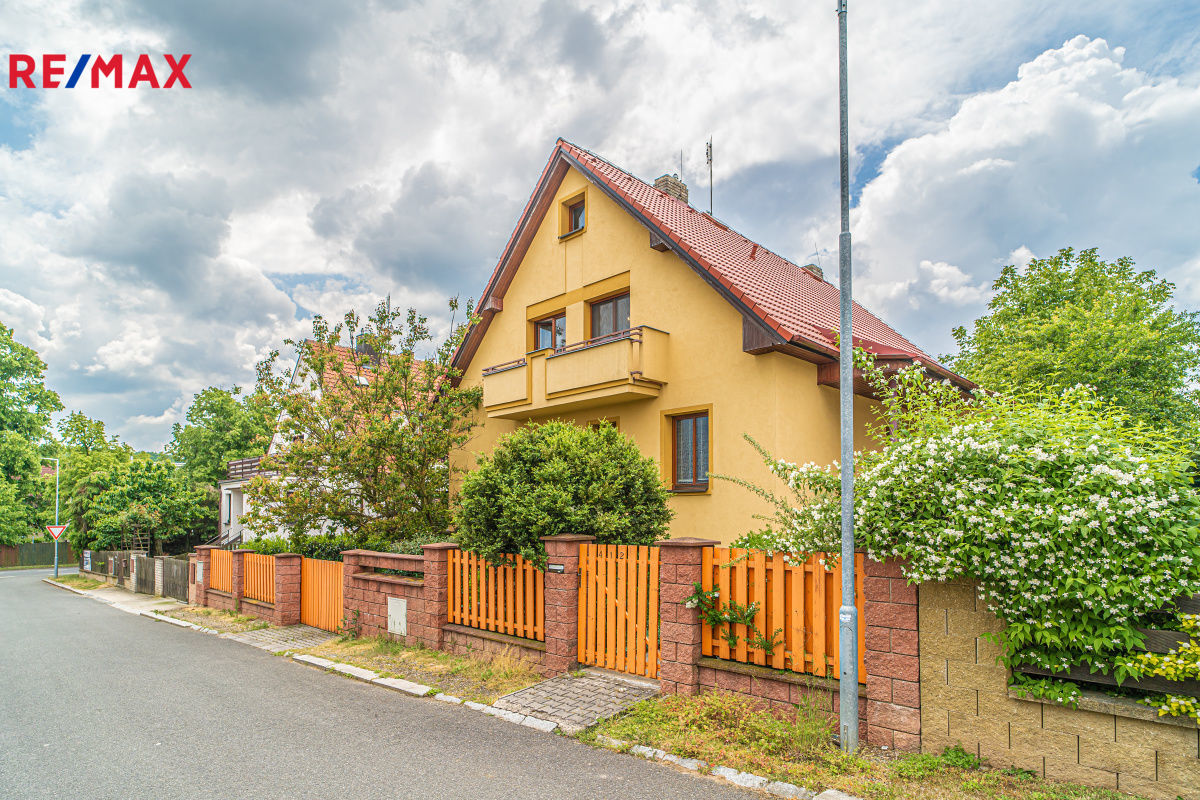 Prodej domu, 178 m2, Lány