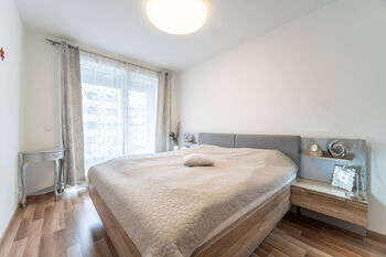 Pronájem bytu 2+kk v osobním vlastnictví 54 m², Praha 10 - Uhříněves