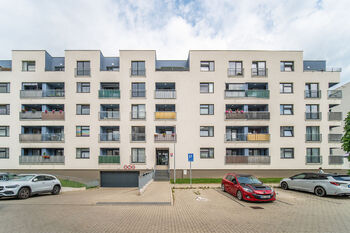 Pronájem bytu 2+kk v osobním vlastnictví 54 m², Praha 10 - Uhříněves