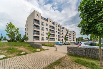 Pronájem bytu 2+kk v osobním vlastnictví 54 m², Praha 10 - Uhříněves