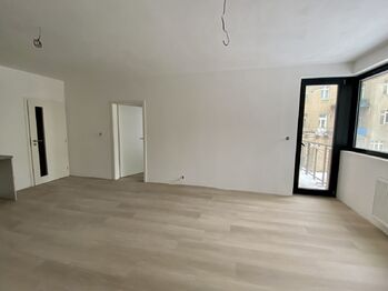foto 9 - pokoj s kuchyňským koutem - Pronájem bytu 2+kk v osobním vlastnictví 49 m², Jablonec nad Nisou