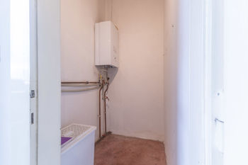 technická místnost s plynovým kotlem - Prodej bytu 3+1 v osobním vlastnictví 99 m², Zdice