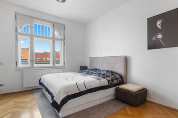 Prodej bytu 1+kk v osobním vlastnictví 43 m², Praha 7 - Bubeneč