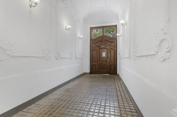 Prodej bytu 1+kk v osobním vlastnictví 43 m², Praha 7 - Bubeneč