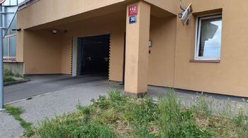 Pronájem garáže 18 m², Praha 9 - Střížkov